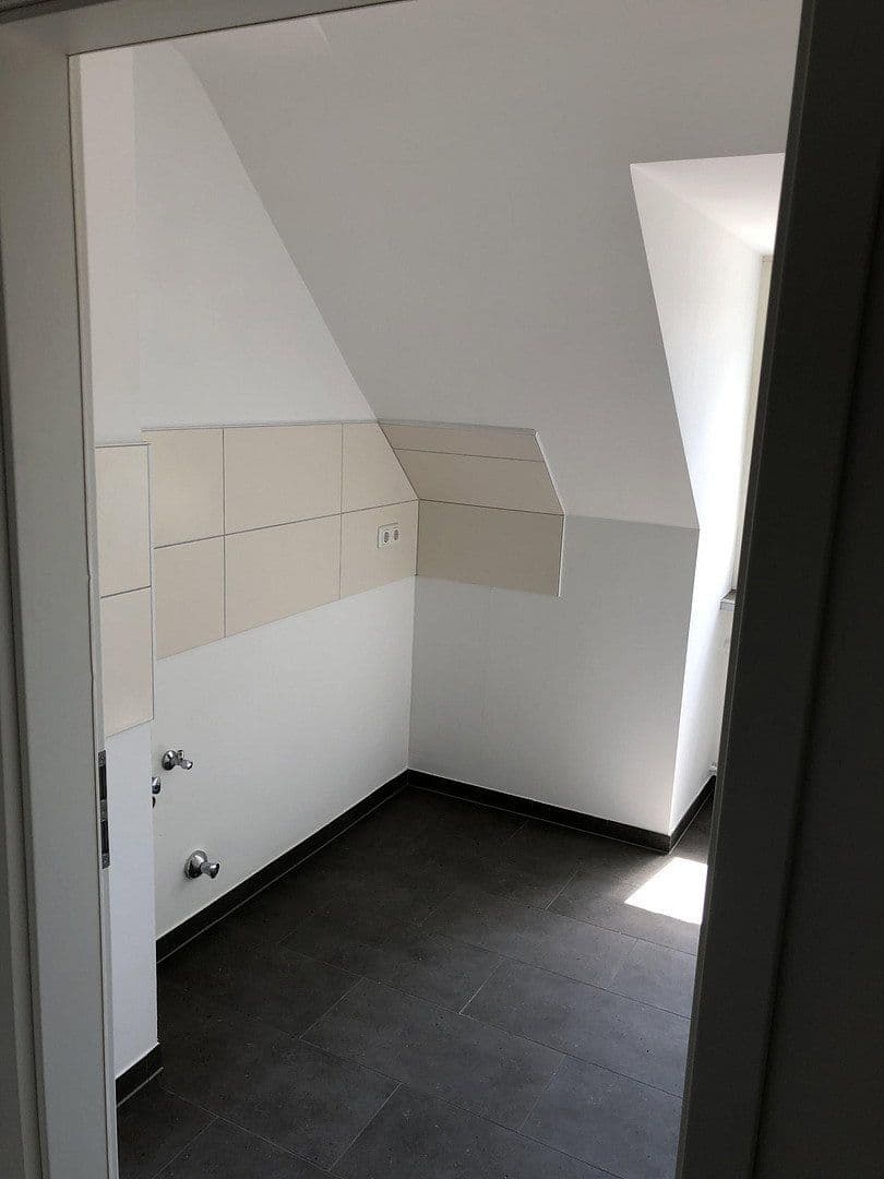 Prodej domu 670 m², pozemek 1.041 m², Köln, Severní Porýní-Vestfálsko Prodej domu 670 m², pozemek 1.041 m², Köln, Severní Porýní-Vestfálsko