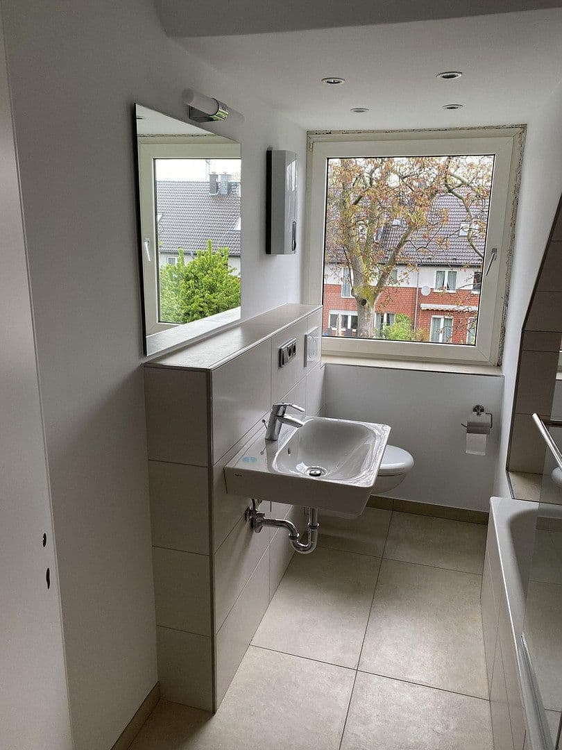 Prodej domu 670 m², pozemek 1.041 m², Köln, Severní Porýní-Vestfálsko Prodej domu 670 m², pozemek 1.041 m², Köln, Severní Porýní-Vestfálsko