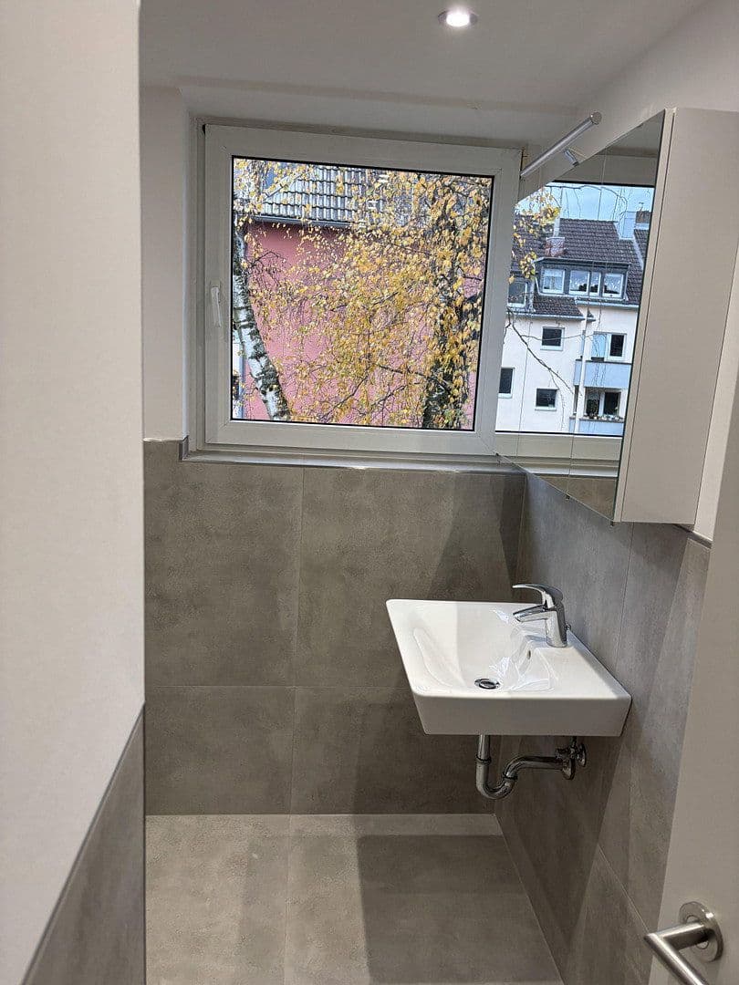 Prodej domu 670 m², pozemek 1.041 m², Köln, Severní Porýní-Vestfálsko Prodej domu 670 m², pozemek 1.041 m², Köln, Severní Porýní-Vestfálsko