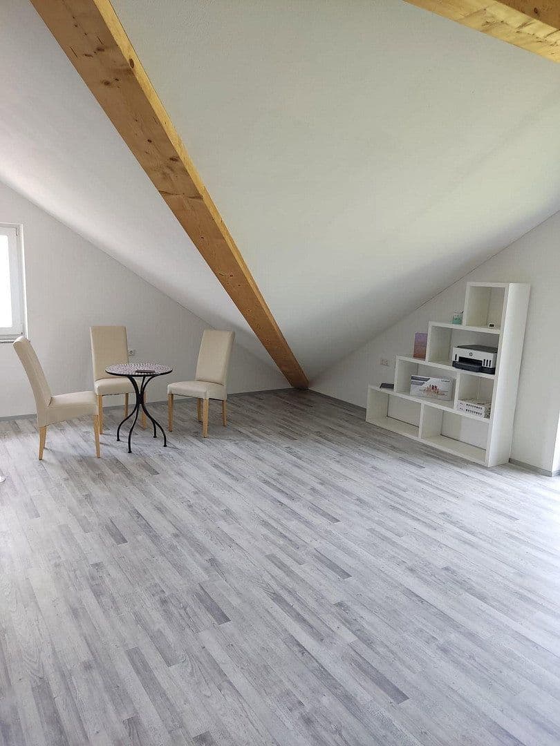 Prodej domu 192 m², pozemek 1.105 m², Euerbach, Bavorsko Prodej domu 192 m², pozemek 1.105 m², Euerbach, Bavorsko