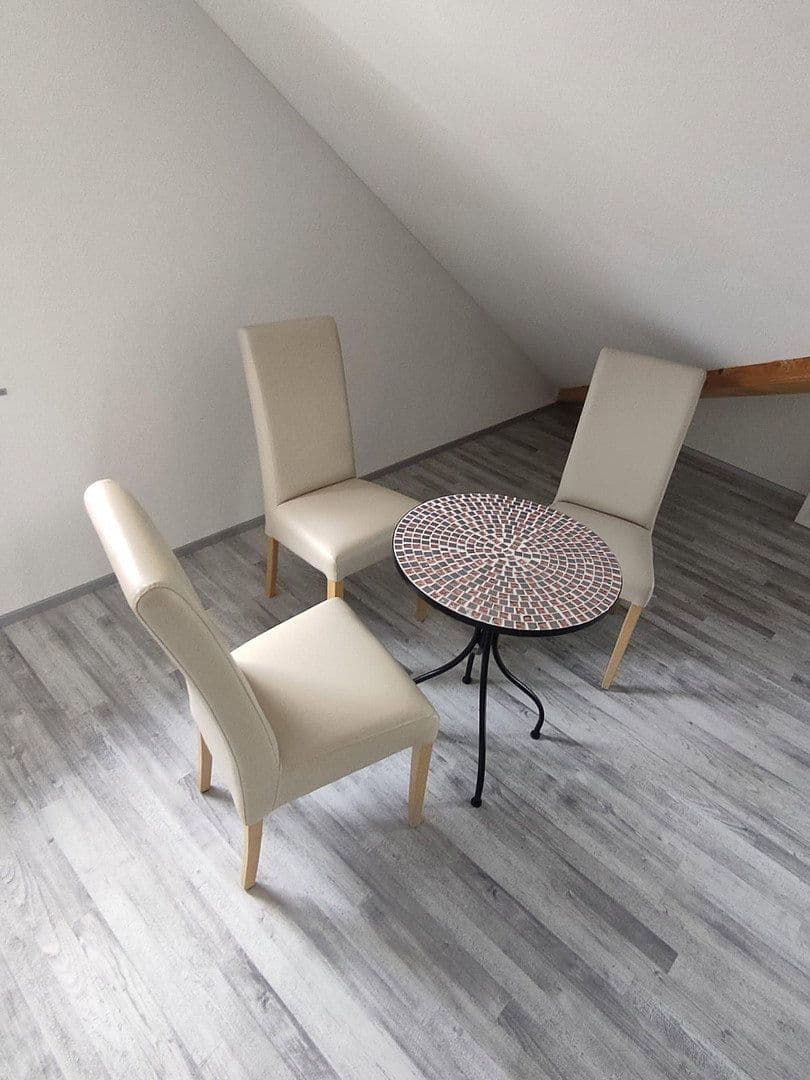 Prodej domu 192 m², pozemek 1.105 m², Euerbach, Bavorsko Prodej domu 192 m², pozemek 1.105 m², Euerbach, Bavorsko