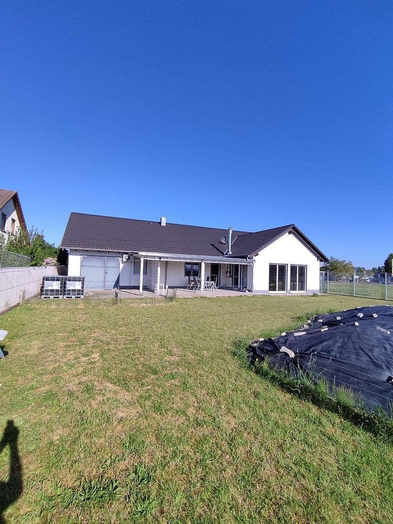 Prodej domu 192 m², pozemek 1.105 m², Euerbach, Bavorsko Prodej domu 192 m², pozemek 1.105 m², Euerbach, Bavorsko