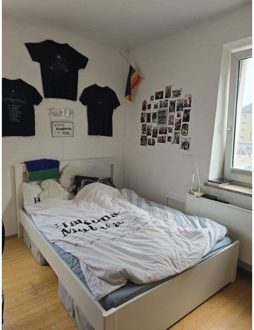 Pronájem bytu 33 m², Fürstenriederstraße 8, Münhen, Bavorsko Pronájem bytu 33 m², Fürstenriederstraße 8, Münhen, Bavorsko