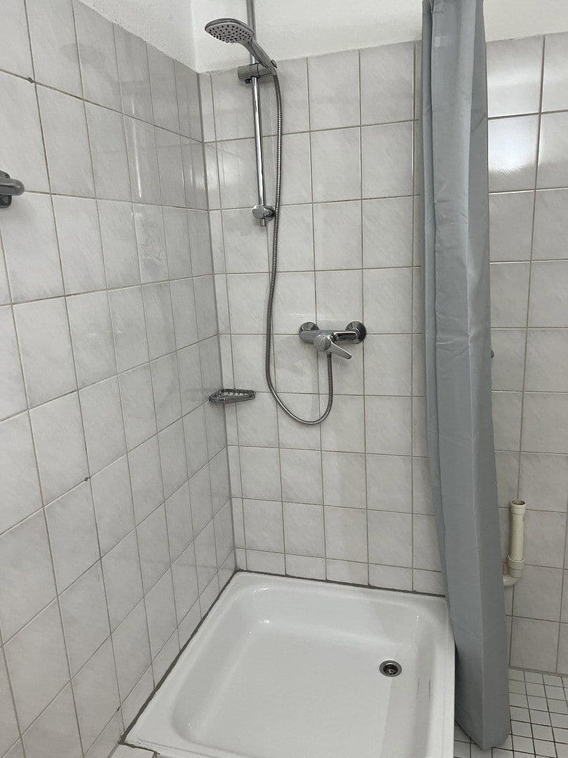 Pronájem bytu 1+kk 32 m², Braheweg 11-13, Pforzheim, Bádensko-Württembersko Pronájem bytu 1+kk 32 m², Braheweg 11-13, Pforzheim, Bádensko-Württembersko