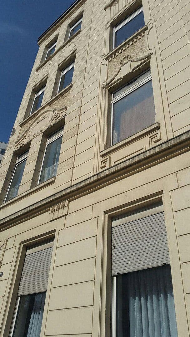 Prodej domu 575 m², pozemek 538 m², Berg. Gladbacher Str. 73, Köln, Severní Porýní-Vestfálsko Prodej domu 575 m², pozemek 538 m², Berg. Gladbacher Str. 73, Köln, Severní Porýní-Vestfálsko