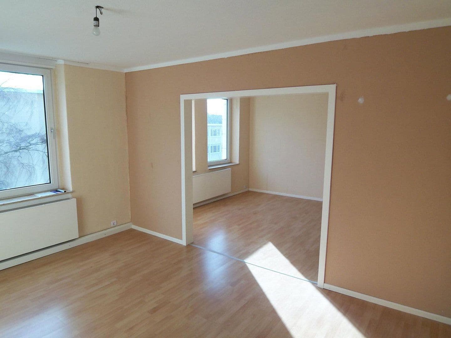 Prodej domu 575 m², pozemek 538 m², Berg. Gladbacher Str. 73, Köln, Severní Porýní-Vestfálsko Prodej domu 575 m², pozemek 538 m², Berg. Gladbacher Str. 73, Köln, Severní Porýní-Vestfálsko