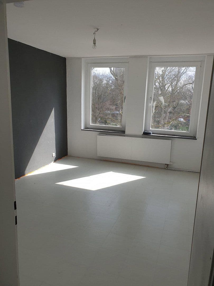 Prodej domu 575 m², pozemek 538 m², Berg. Gladbacher Str. 73, Köln, Severní Porýní-Vestfálsko Prodej domu 575 m², pozemek 538 m², Berg. Gladbacher Str. 73, Köln, Severní Porýní-Vestfálsko