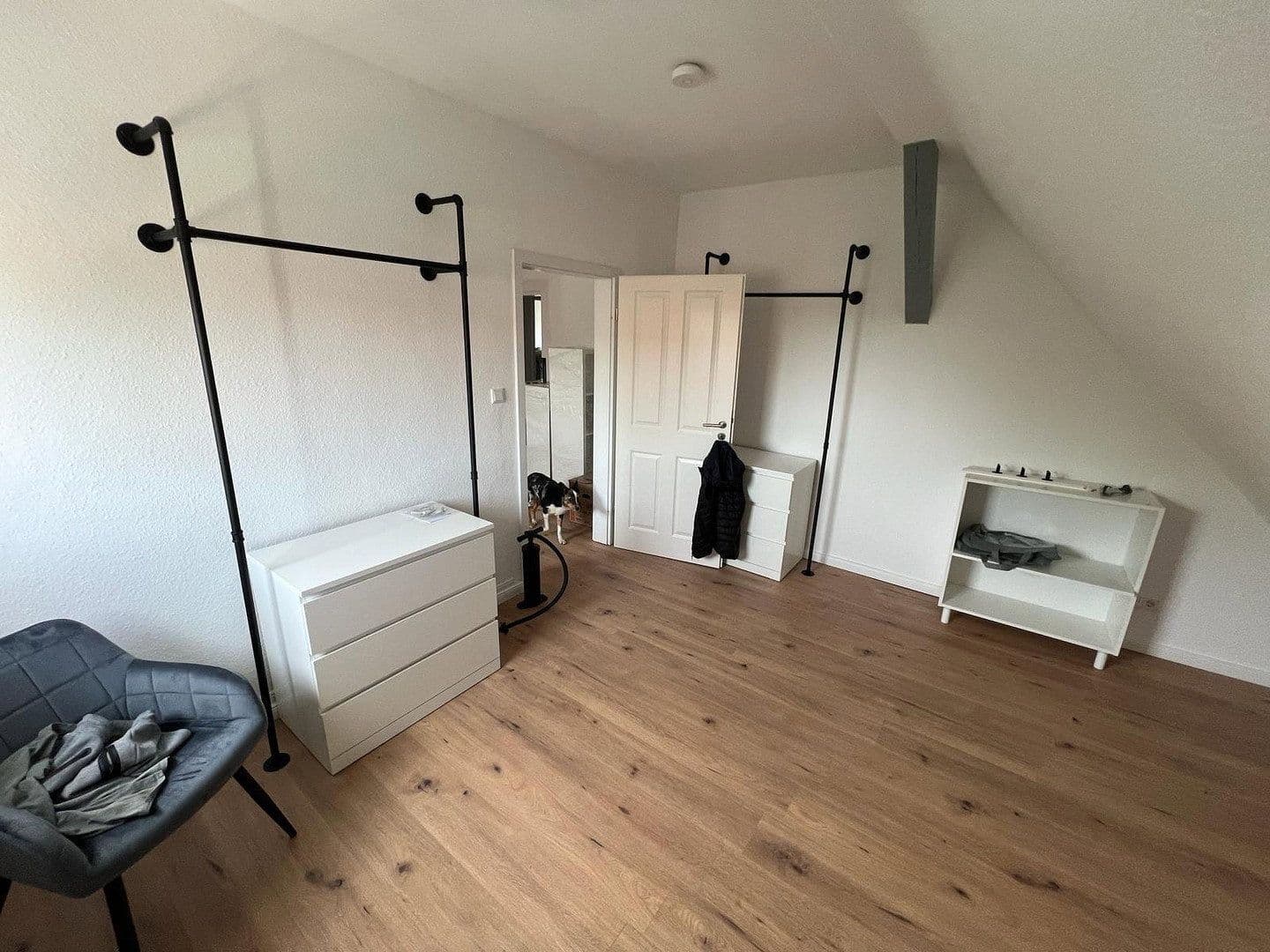 Pronájem bytu 4+1 75 m², Remscheid, Severní Porýní-Vestfálsko Pronájem bytu 4+1 75 m², Remscheid, Severní Porýní-Vestfálsko