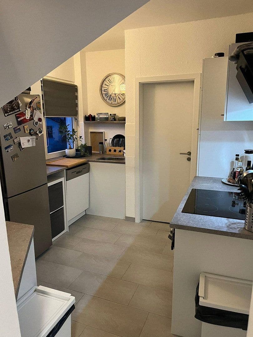 Pronájem bytu 4+1 75 m², Remscheid, Severní Porýní-Vestfálsko Pronájem bytu 4+1 75 m², Remscheid, Severní Porýní-Vestfálsko