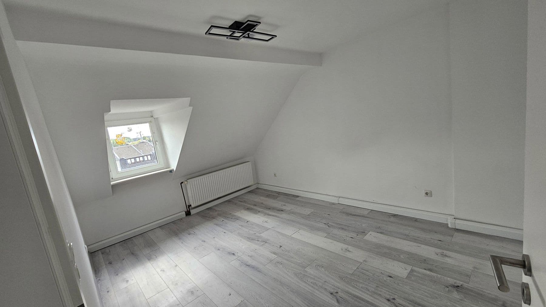 Pronájem bytu 2+1 63 m², Bahnhofstr. 63, Alsdorf, Severní Porýní-Vestfálsko Pronájem bytu 2+1 63 m², Bahnhofstr. 63, Alsdorf, Severní Porýní-Vestfálsko