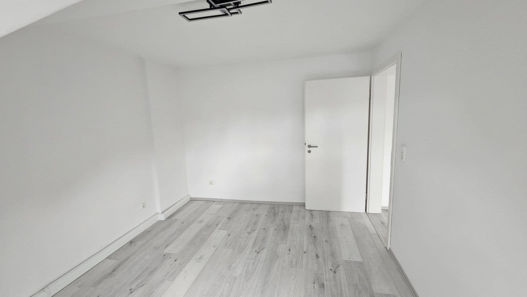 Pronájem bytu 2+1 63 m², Bahnhofstr. 63, Alsdorf, Severní Porýní-Vestfálsko Pronájem bytu 2+1 63 m², Bahnhofstr. 63, Alsdorf, Severní Porýní-Vestfálsko