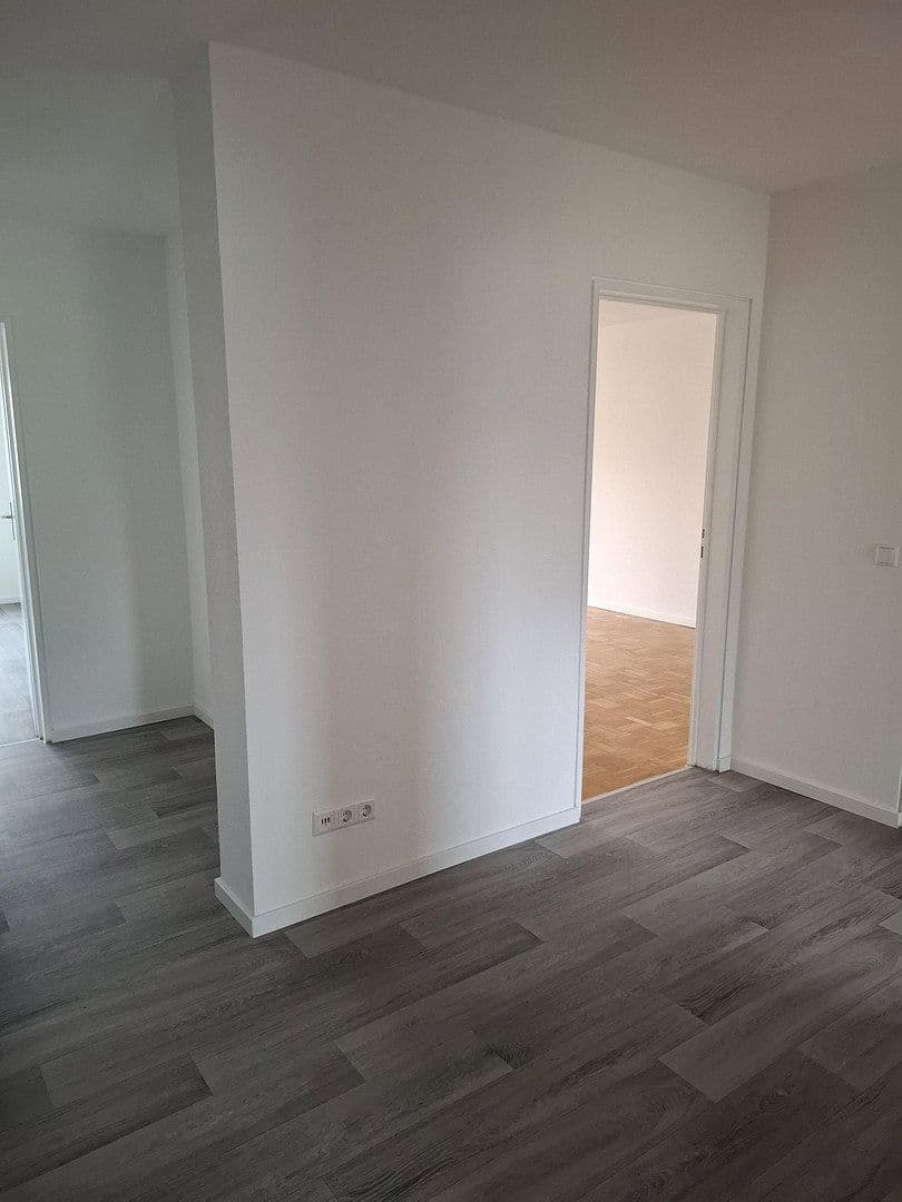 Pronájem bytu 3+1 81 m², Römerstr. 3, Rottweil, Bádensko-Württembersko Pronájem bytu 3+1 81 m², Römerstr. 3, Rottweil, Bádensko-Württembersko
