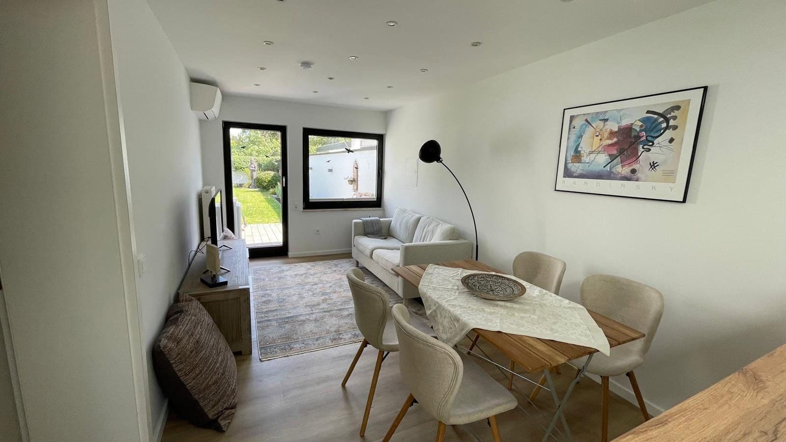 Pronájem bytu 3+1 78 m², Hennef (Sieg), Severní Porýní-Vestfálsko Pronájem bytu 3+1 78 m², Hennef (Sieg), Severní Porýní-Vestfálsko