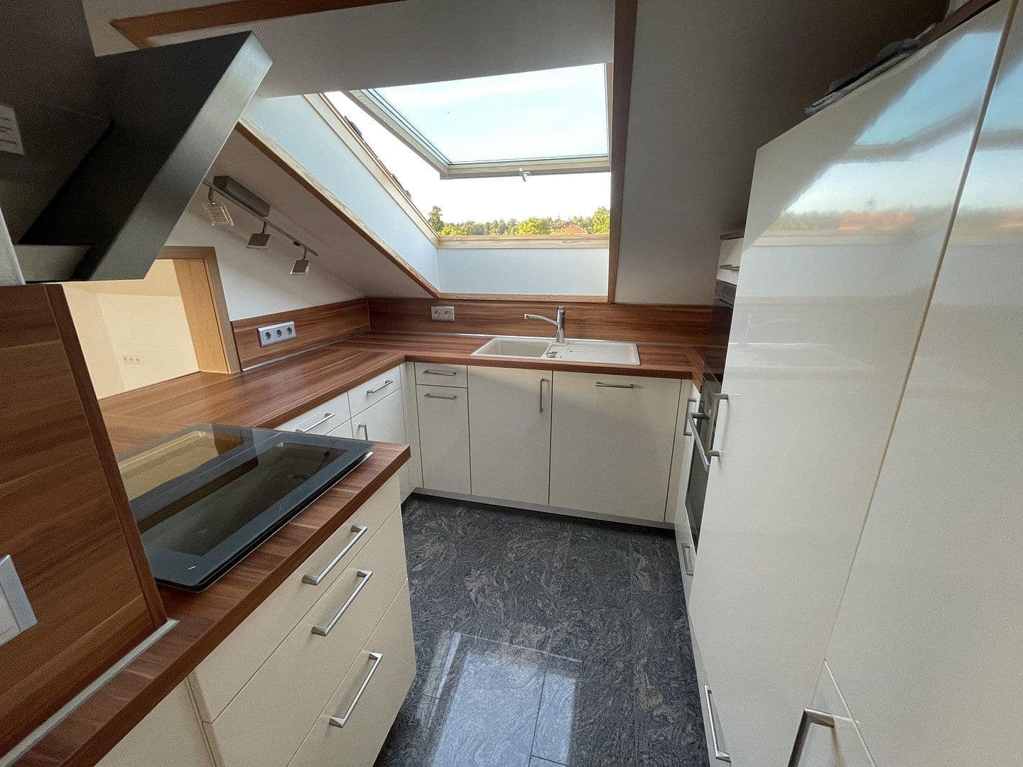 Pronájem bytu 2+1 55 m², Freudental, Bádensko-Württembersko Pronájem bytu 2+1 55 m², Freudental, Bádensko-Württembersko