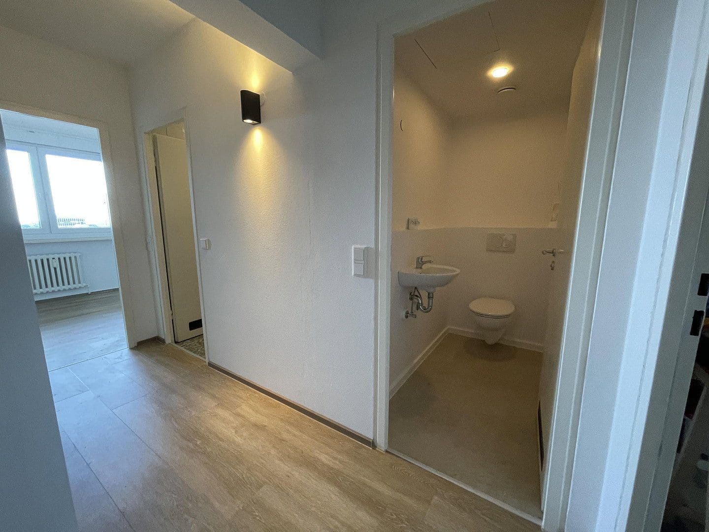 Pronájem bytu 4+kk 93 m², Darmstadt - Kranichstein, Hessen Pronájem bytu 4+kk 93 m², Darmstadt - Kranichstein, Hessen