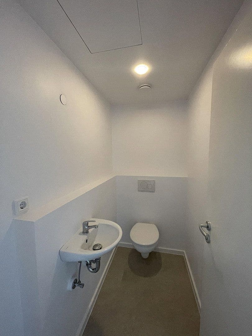 Pronájem bytu 4+kk 93 m², Darmstadt - Kranichstein, Hessen Pronájem bytu 4+kk 93 m², Darmstadt - Kranichstein, Hessen