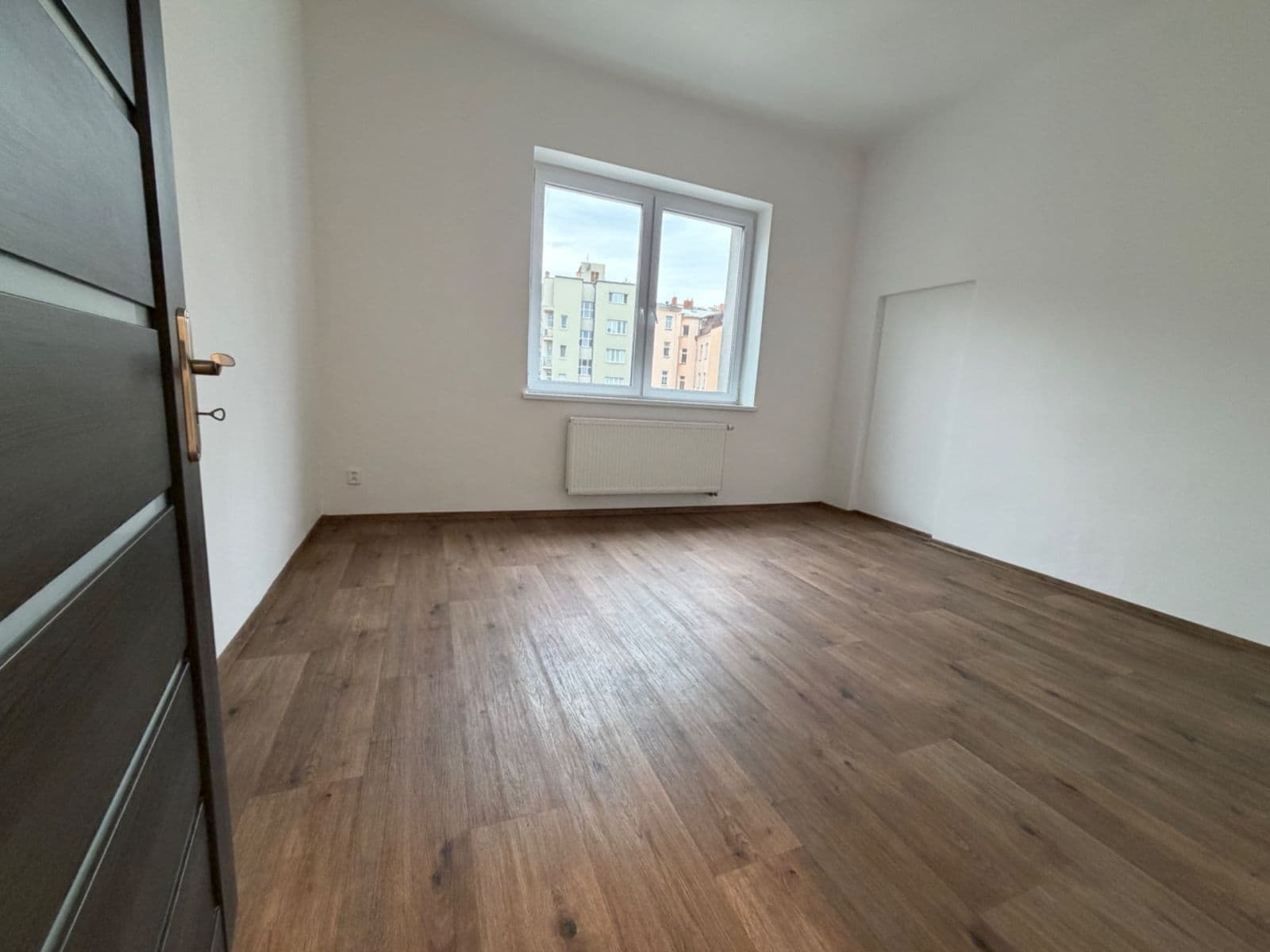 Pronájem bytu 2+1 61 m², Přívozská, Ostrava, Moravskoslezský kraj Pronájem bytu 2+1 61 m², Přívozská, Ostrava, Moravskoslezský kraj