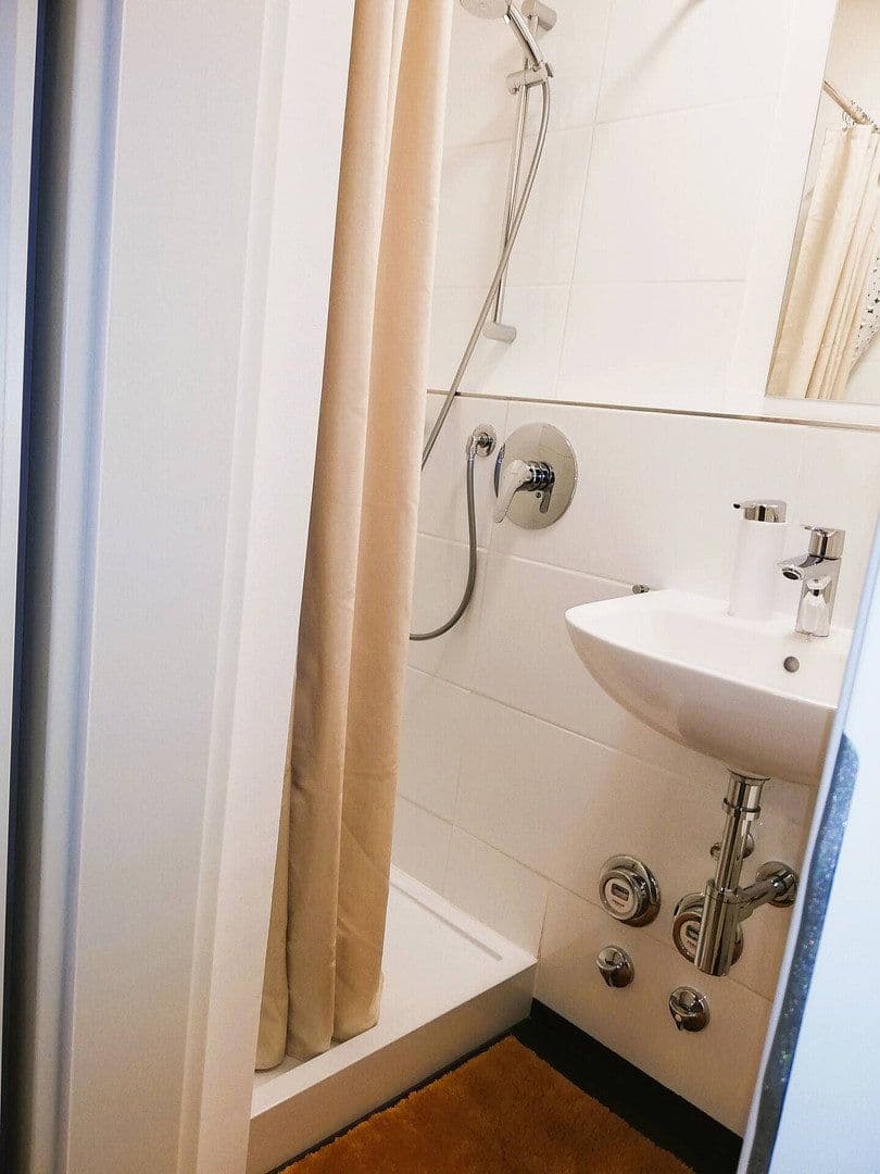 Pronájem bytu 1+1 35 m², Ühlingen-Birkendorf, Bádensko-Württembersko Pronájem bytu 1+1 35 m², Ühlingen-Birkendorf, Bádensko-Württembersko