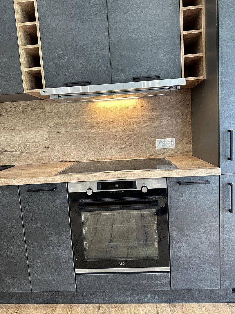 Pronájem bytu 5+1 141 m², Badstr. 131, Egloffstein, Bavorsko Pronájem bytu 5+1 141 m², Badstr. 131, Egloffstein, Bavorsko