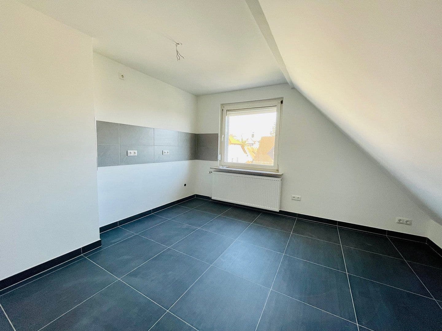 Pronájem bytu 2+1 70 m², Rilkestraße 2, Braunfels, Hessen Pronájem bytu 2+1 70 m², Rilkestraße 2, Braunfels, Hessen