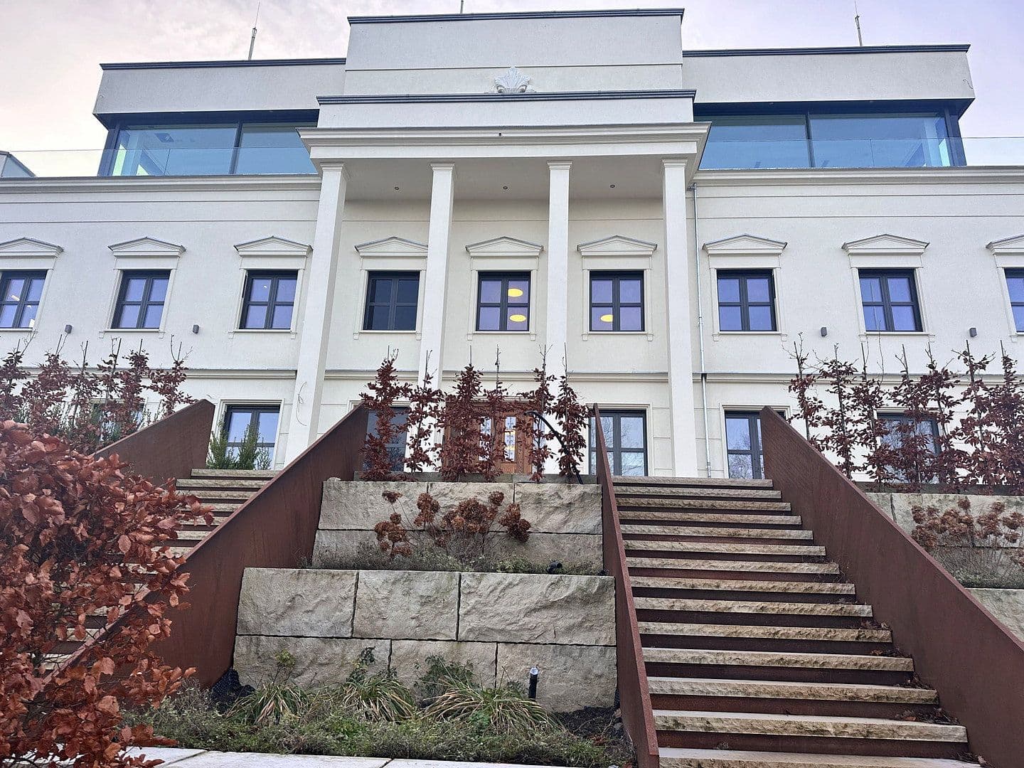 Pronájem bytu 2+1 65 m², Am Jungfernsee 32, Potsdam, Braniborsko Pronájem bytu 2+1 65 m², Am Jungfernsee 32, Potsdam, Braniborsko