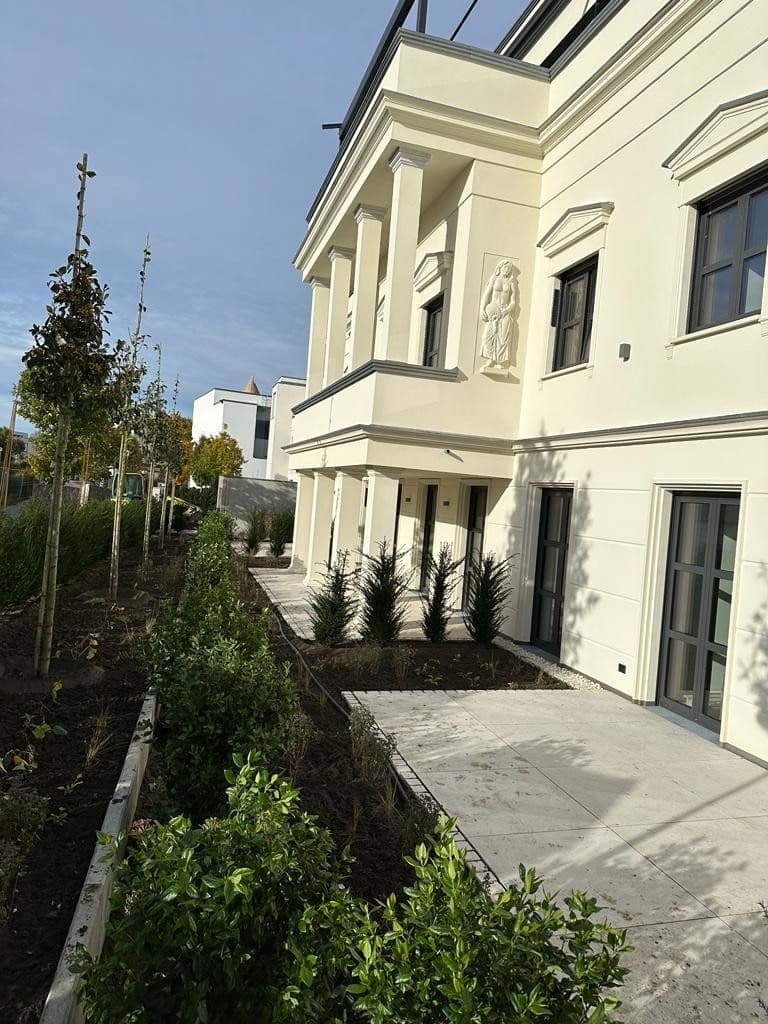 Pronájem bytu 2+1 65 m², Am Jungfernsee 32, Potsdam, Braniborsko Pronájem bytu 2+1 65 m², Am Jungfernsee 32, Potsdam, Braniborsko