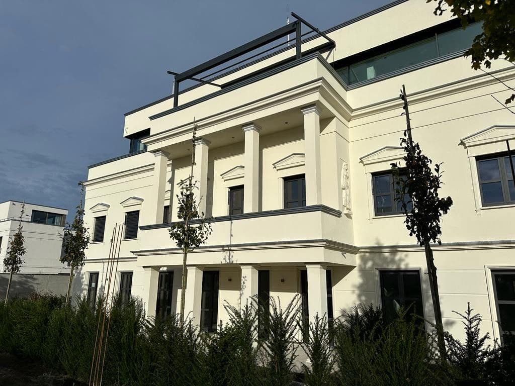 Pronájem bytu 2+1 65 m², Am Jungfernsee 32, Potsdam, Braniborsko Pronájem bytu 2+1 65 m², Am Jungfernsee 32, Potsdam, Braniborsko