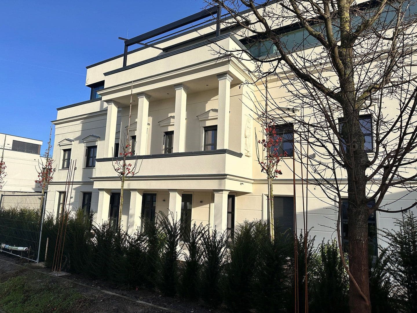 Pronájem bytu 2+1 65 m², Am Jungfernsee 32, Potsdam, Braniborsko Pronájem bytu 2+1 65 m², Am Jungfernsee 32, Potsdam, Braniborsko