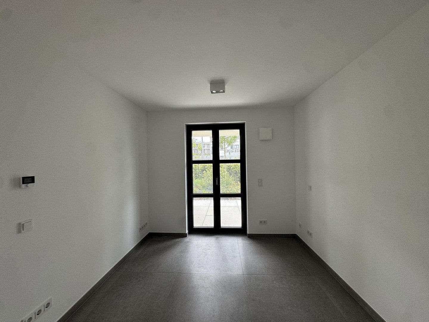 Pronájem bytu 2+1 65 m², Am Jungfernsee 32, Potsdam, Braniborsko Pronájem bytu 2+1 65 m², Am Jungfernsee 32, Potsdam, Braniborsko