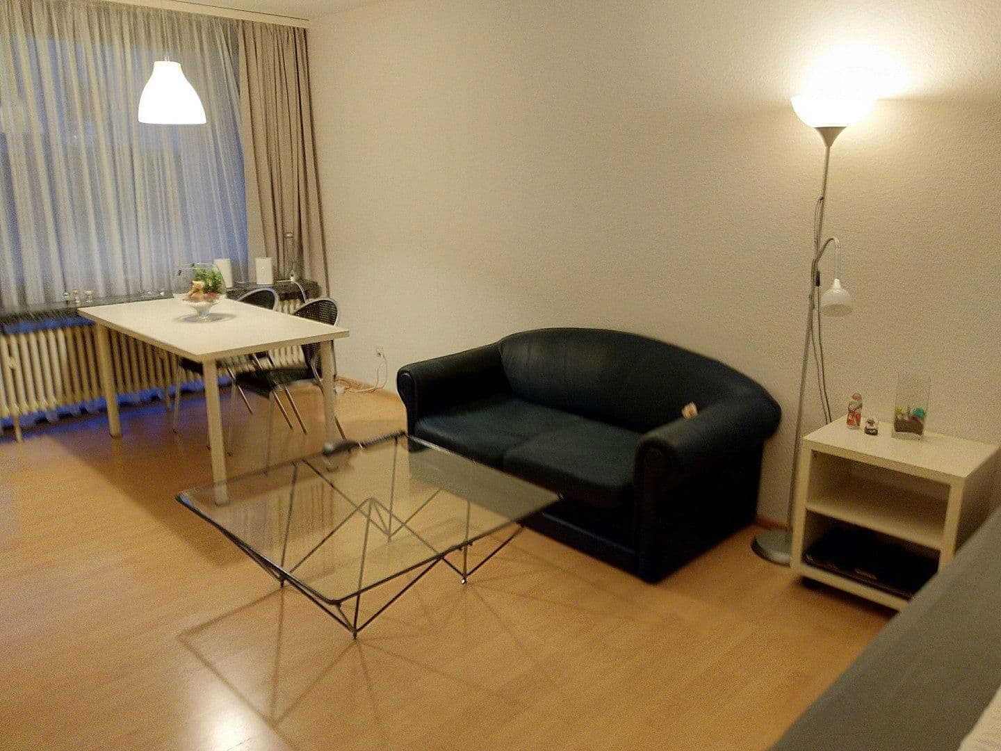 Pronájem bytu 1+1 40 m², Schurwaldstr. 4, Esslingen am Neckar, Bádensko-Württembersko Pronájem bytu 1+1 40 m², Schurwaldstr. 4, Esslingen am Neckar, Bádensko-Württembersko