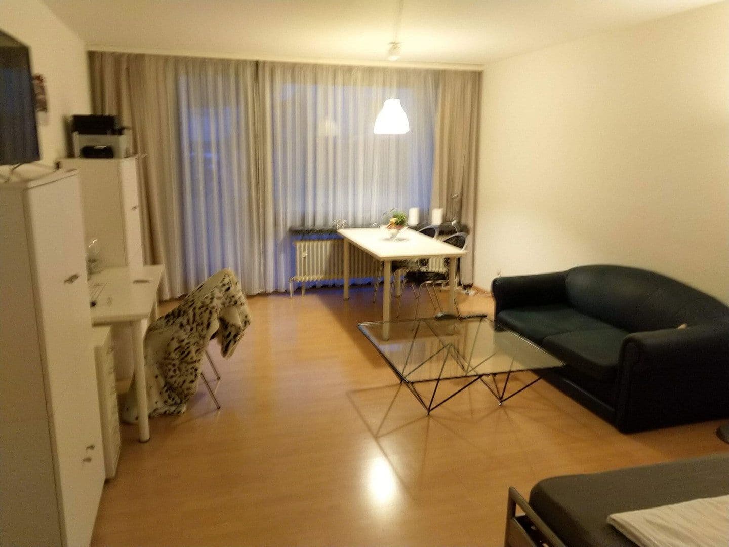 Pronájem bytu 1+1 40 m², Schurwaldstr. 4, Esslingen am Neckar, Bádensko-Württembersko Pronájem bytu 1+1 40 m², Schurwaldstr. 4, Esslingen am Neckar, Bádensko-Württembersko