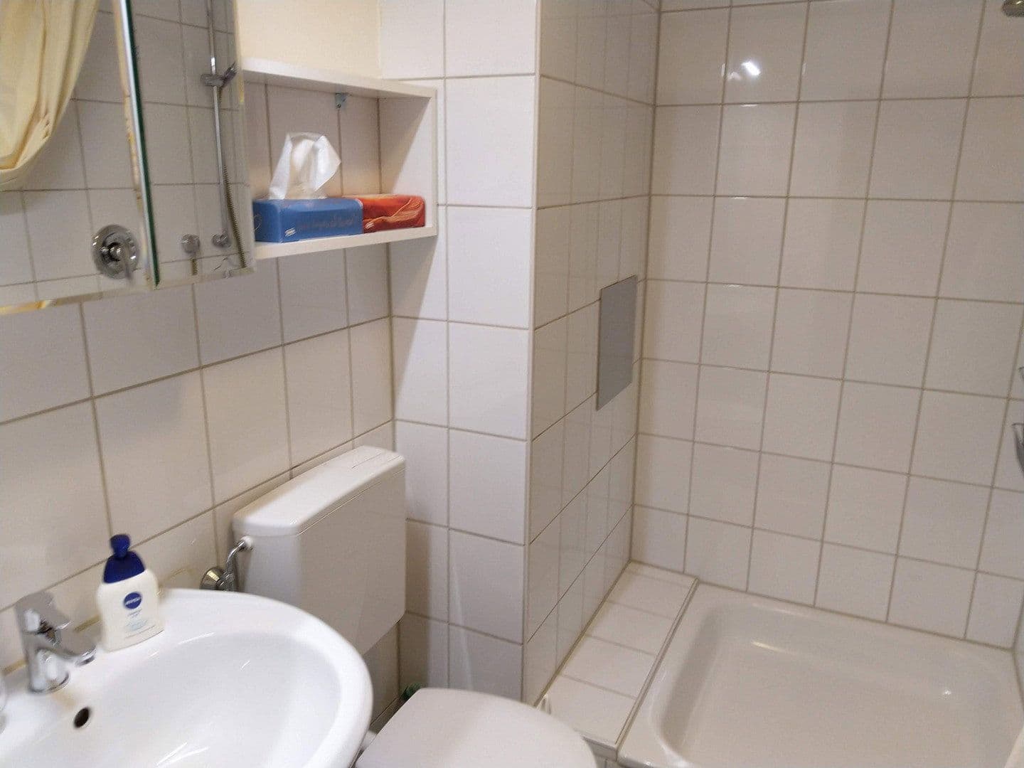 Pronájem bytu 1+1 40 m², Schurwaldstr. 4, Esslingen am Neckar, Bádensko-Württembersko Pronájem bytu 1+1 40 m², Schurwaldstr. 4, Esslingen am Neckar, Bádensko-Württembersko