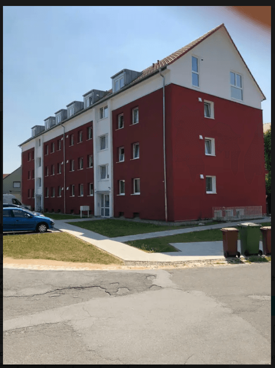 Pronájem bytu 4+1 92 m², Höchstadt an der Aisch, Bavorsko Pronájem bytu 4+1 92 m², Höchstadt an der Aisch, Bavorsko