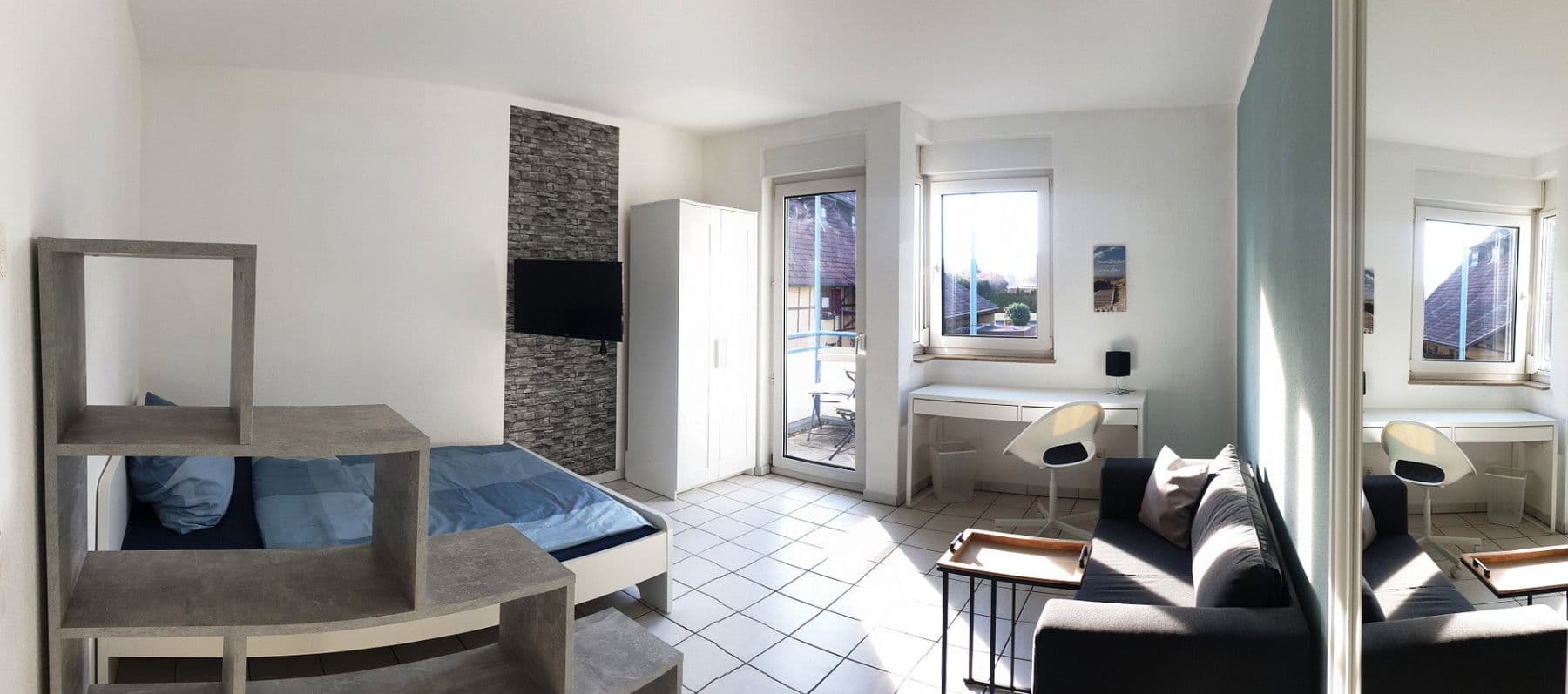 Pronájem bytu 1+1 28 m², Esslingen am Neckar, Bádensko-Württembersko Pronájem bytu 1+1 28 m², Esslingen am Neckar, Bádensko-Württembersko