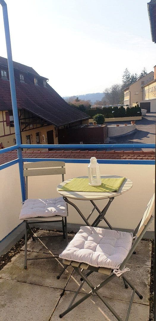 Pronájem bytu 1+1 28 m², Esslingen am Neckar, Bádensko-Württembersko Pronájem bytu 1+1 28 m², Esslingen am Neckar, Bádensko-Württembersko