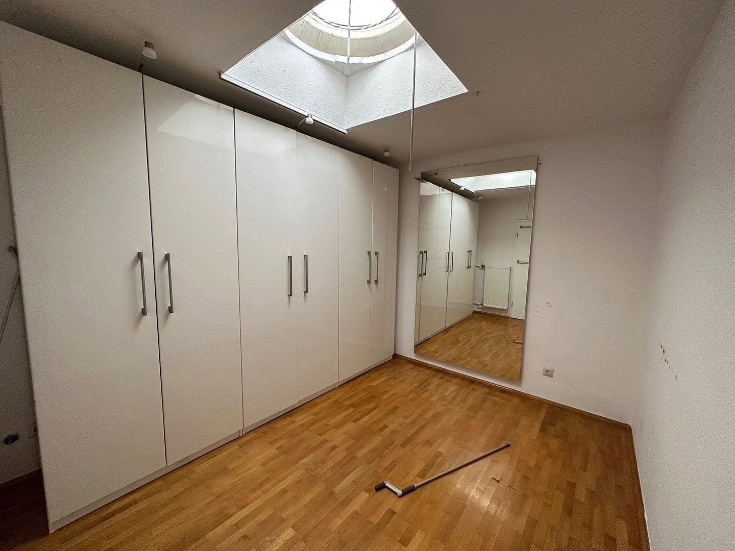 Pronájem domu 186 m², pozemek 650 m², Frankfurt-Harheim, Hessen Pronájem domu 186 m², pozemek 650 m², Frankfurt-Harheim, Hessen