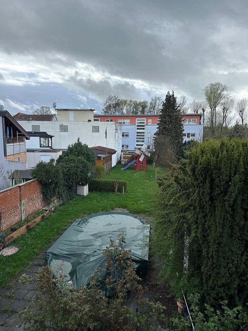 Pronájem domu 186 m², pozemek 650 m², Frankfurt-Harheim, Hessen Pronájem domu 186 m², pozemek 650 m², Frankfurt-Harheim, Hessen