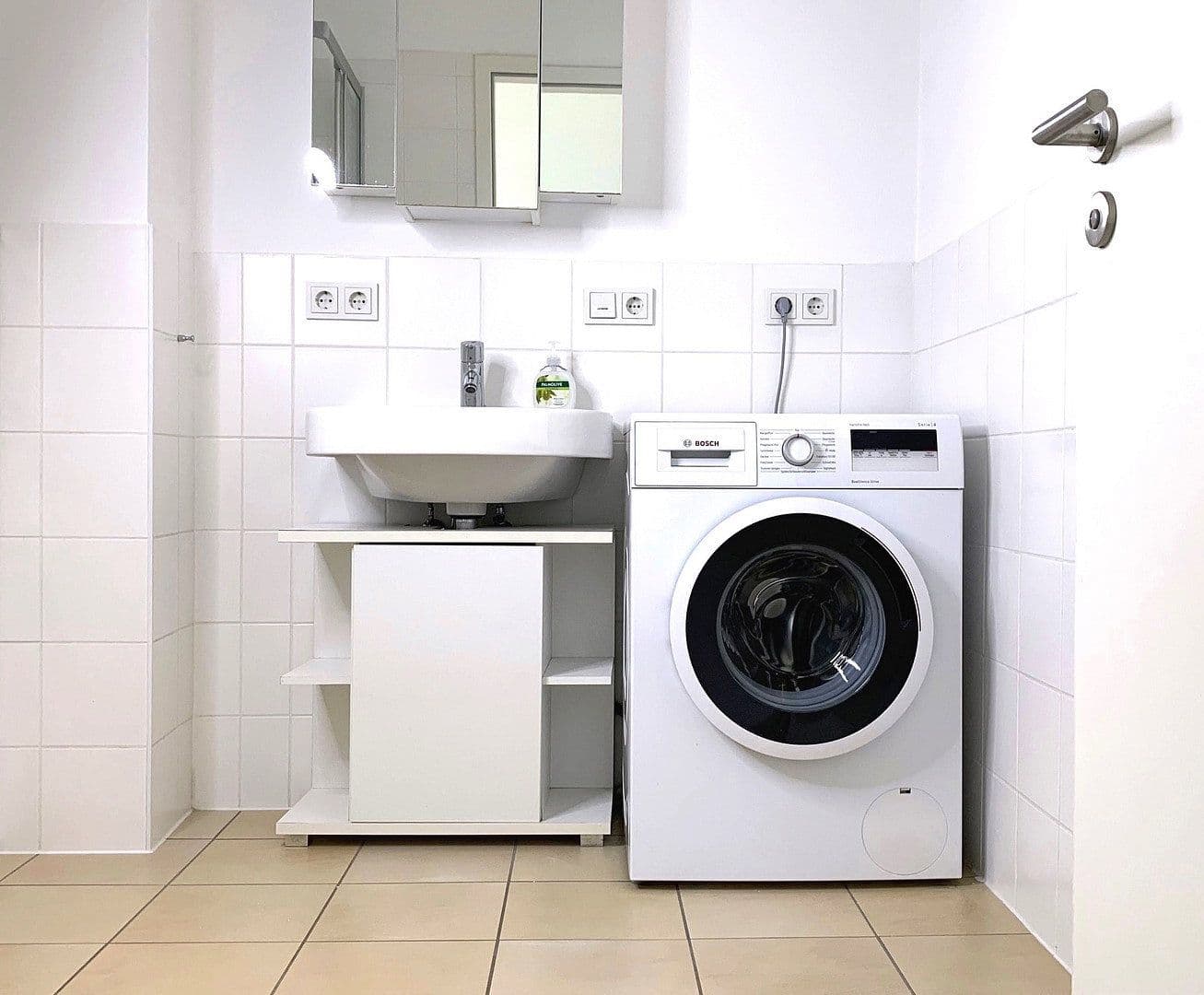 Pronájem bytu 1+1 35 m², Berlin, Berlín Pronájem bytu 1+1 35 m², Berlin, Berlín