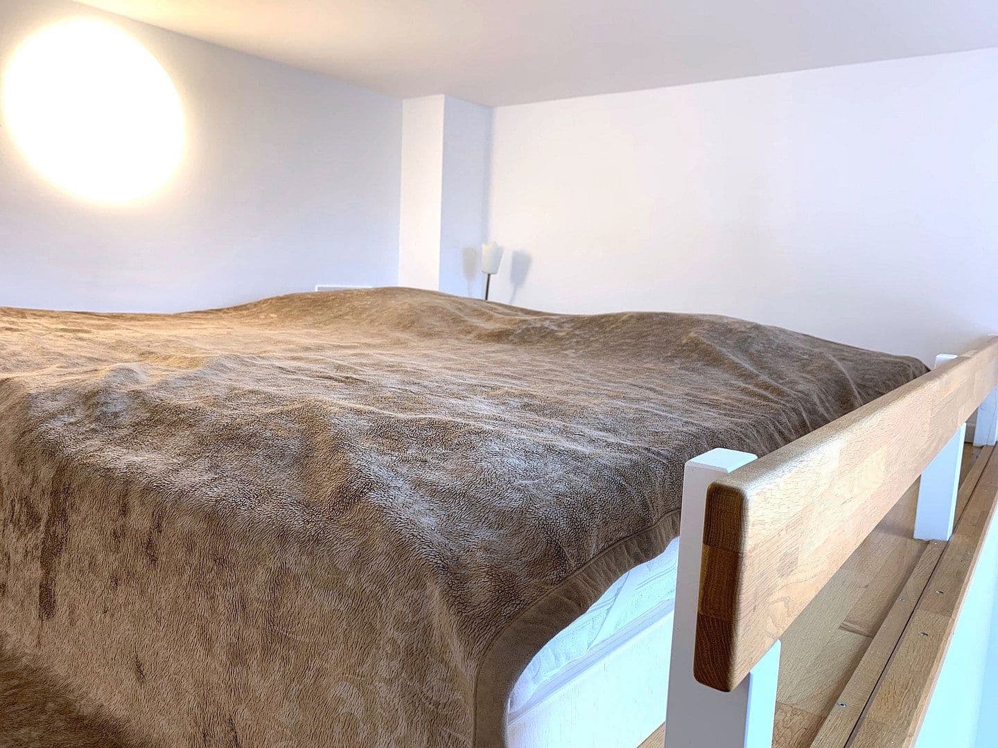Pronájem bytu 1+1 35 m², Berlin, Berlín Pronájem bytu 1+1 35 m², Berlin, Berlín