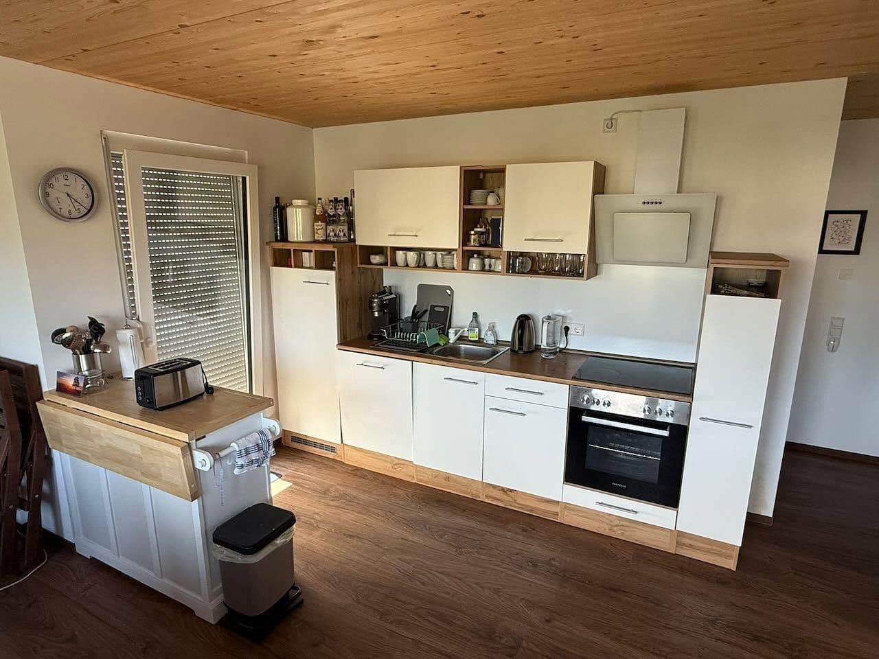 Pronájem bytu 3+kk 80 m², Graben-Neudorf, Bádensko-Württembersko Pronájem bytu 3+kk 80 m², Graben-Neudorf, Bádensko-Württembersko