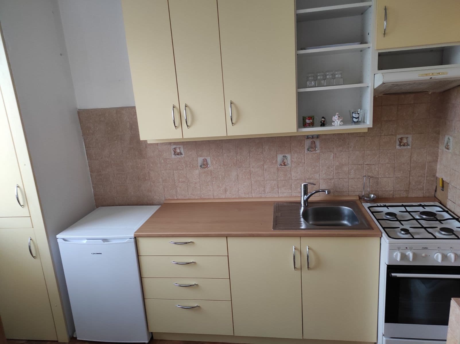 Pronájem bytu 2+1 43 m², Stiborova, Olomouc, Olomoucký kraj Pronájem bytu 2+1 43 m², Stiborova, Olomouc, Olomoucký kraj