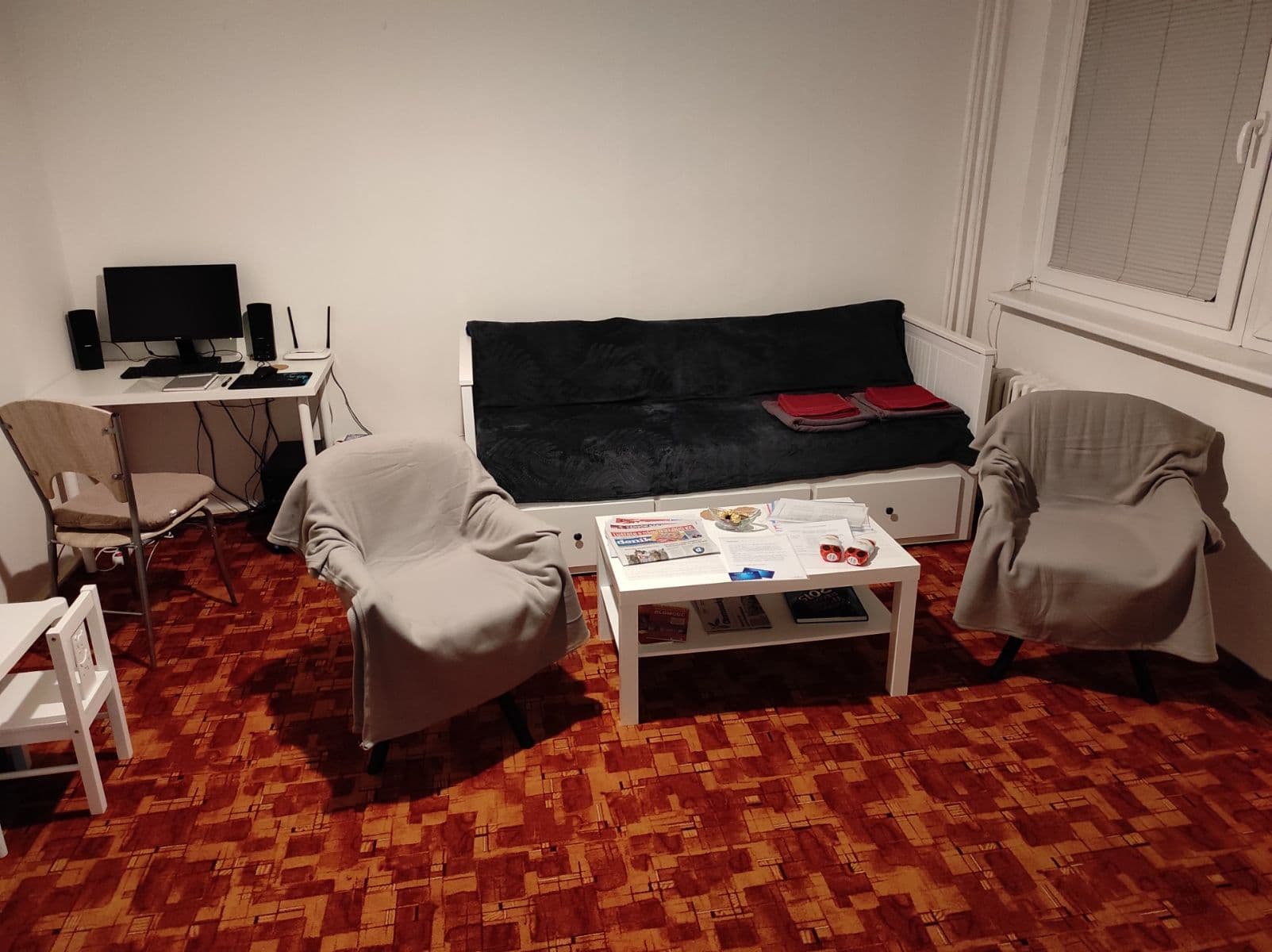 Pronájem bytu 2+1 43 m², Stiborova, Olomouc, Olomoucký kraj Pronájem bytu 2+1 43 m², Stiborova, Olomouc, Olomoucký kraj