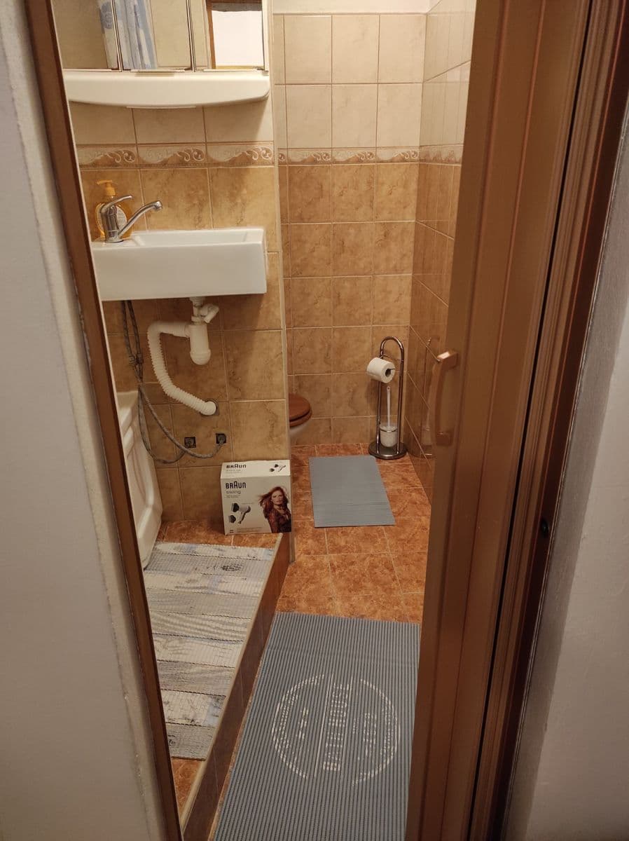 Pronájem bytu 2+1 43 m², Stiborova, Olomouc, Olomoucký kraj Pronájem bytu 2+1 43 m², Stiborova, Olomouc, Olomoucký kraj