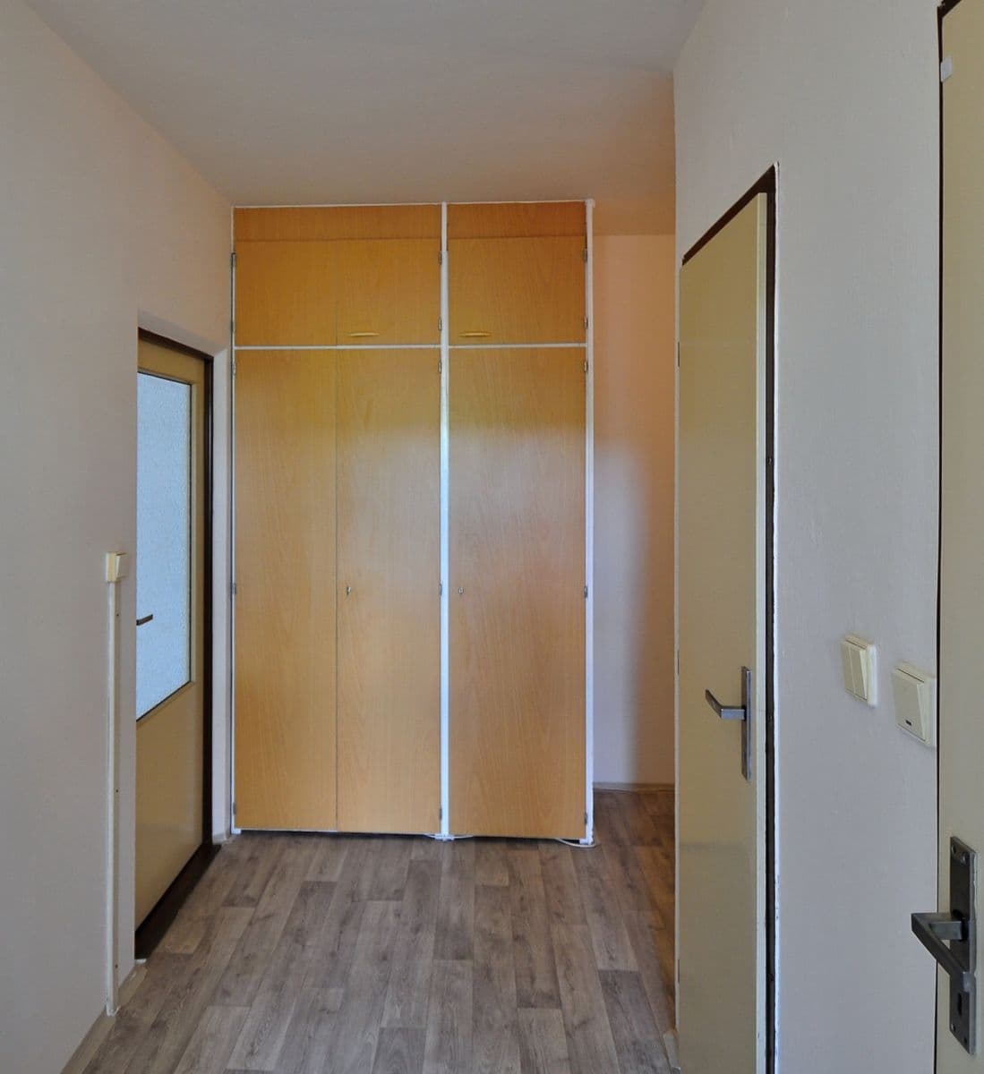 Pronájem bytu 1+1 49 m², Bzenecká, Plzeň, Plzeňský kraj Pronájem bytu 1+1 49 m², Bzenecká, Plzeň, Plzeňský kraj