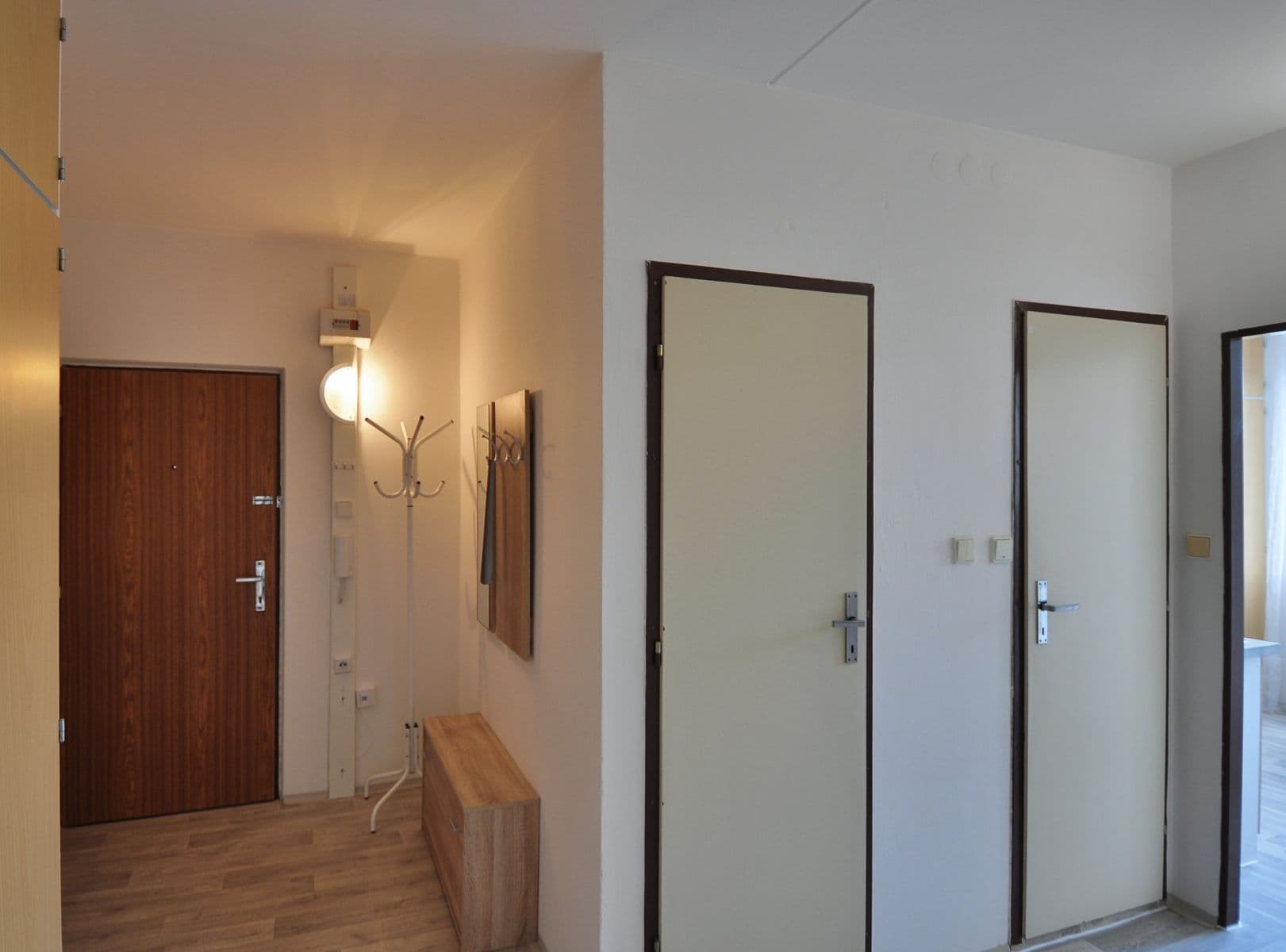 Pronájem bytu 1+1 49 m², Bzenecká, Plzeň, Plzeňský kraj Pronájem bytu 1+1 49 m², Bzenecká, Plzeň, Plzeňský kraj