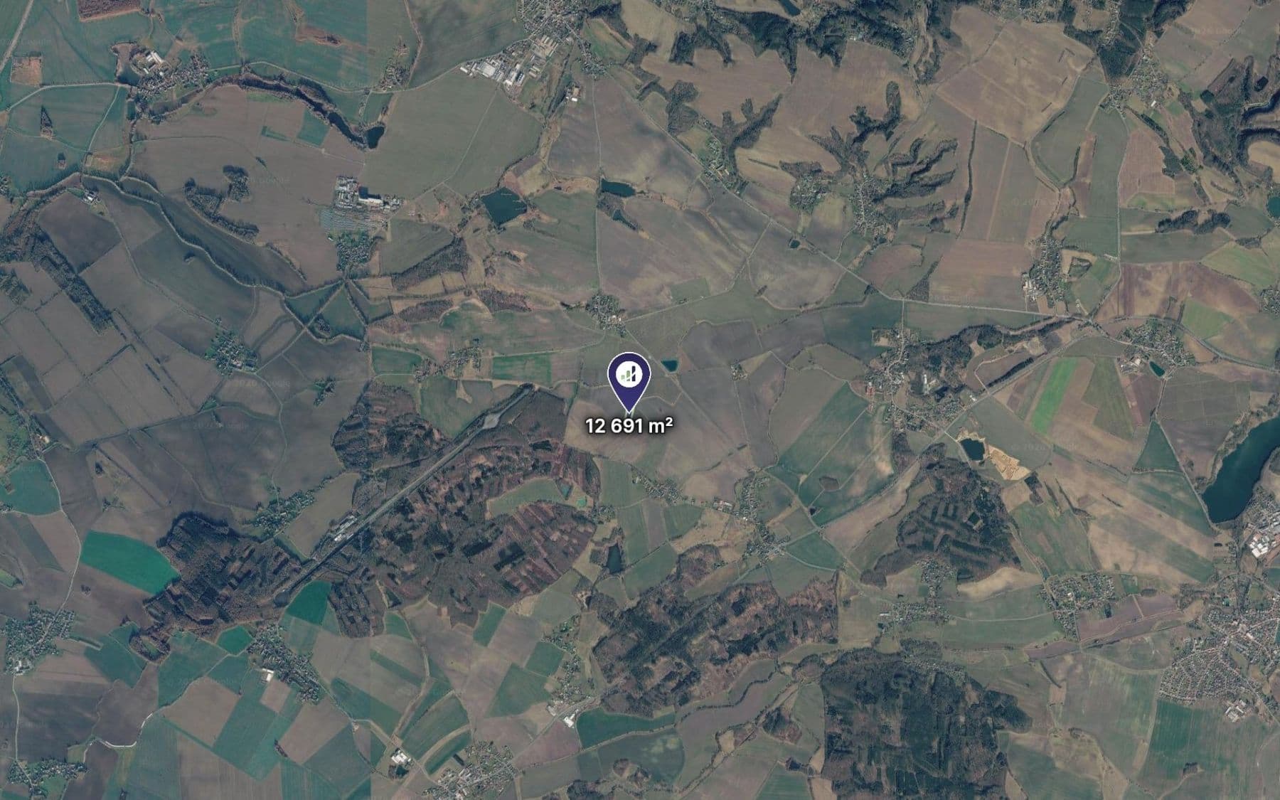 Prodej pozemku 12.691 m², Kněžmost, Středočeský kraj Prodej pozemku 12.691 m², Kněžmost, Středočeský kraj