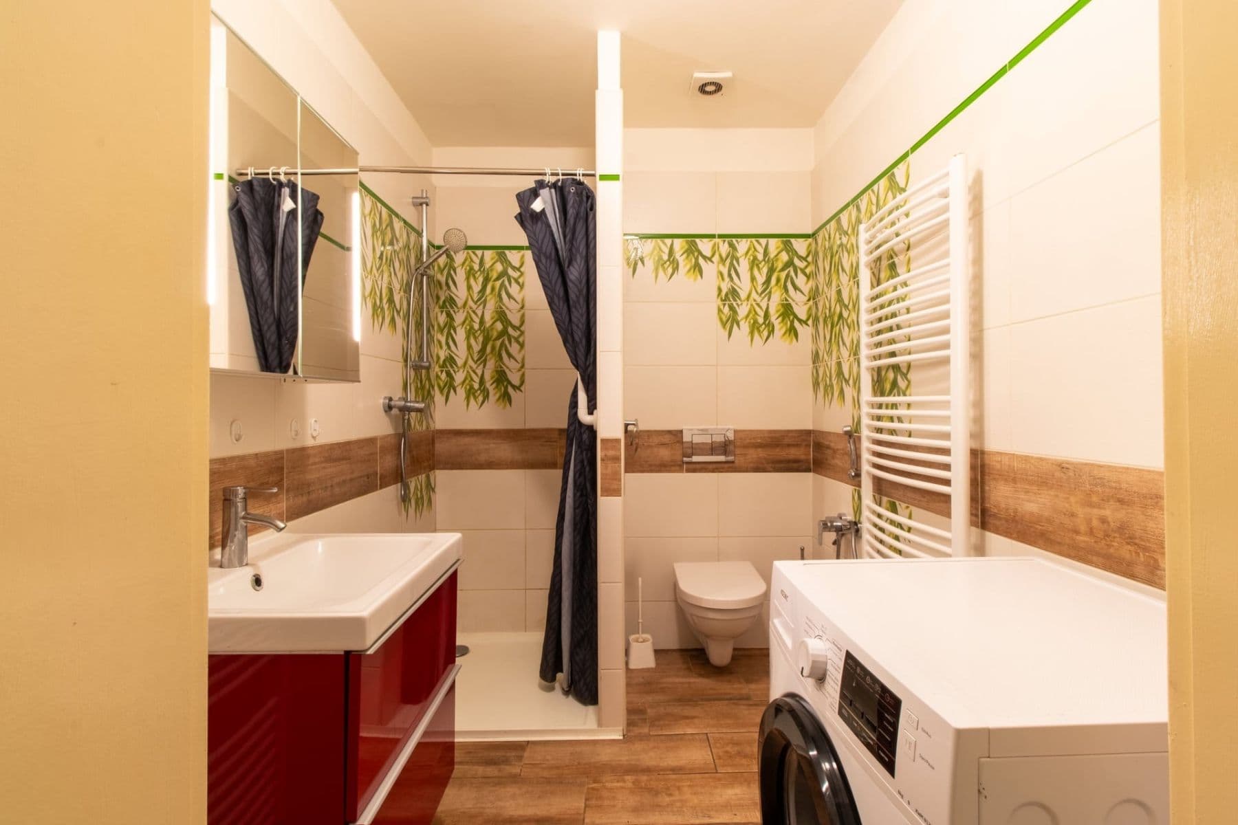Pronájem bytu 3+1 90 m², Plzeňská, Praha, Praha Pronájem bytu 3+1 90 m², Plzeňská, Praha, Praha