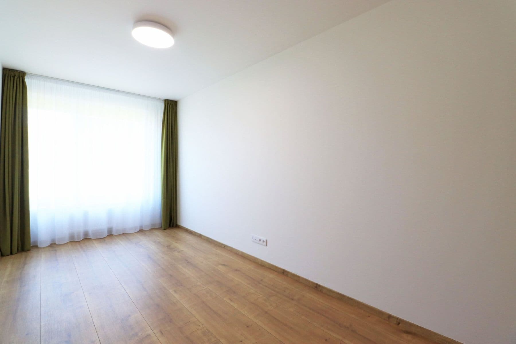 Pronájem bytu 2+kk 56 m², Střídavá, Praha, Praha Pronájem bytu 2+kk 56 m², Střídavá, Praha, Praha