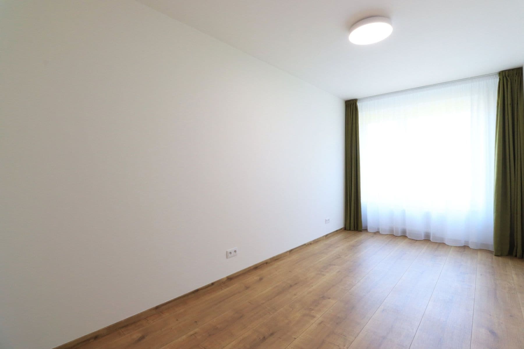 Pronájem bytu 2+kk 56 m², Střídavá, Praha, Praha Pronájem bytu 2+kk 56 m², Střídavá, Praha, Praha