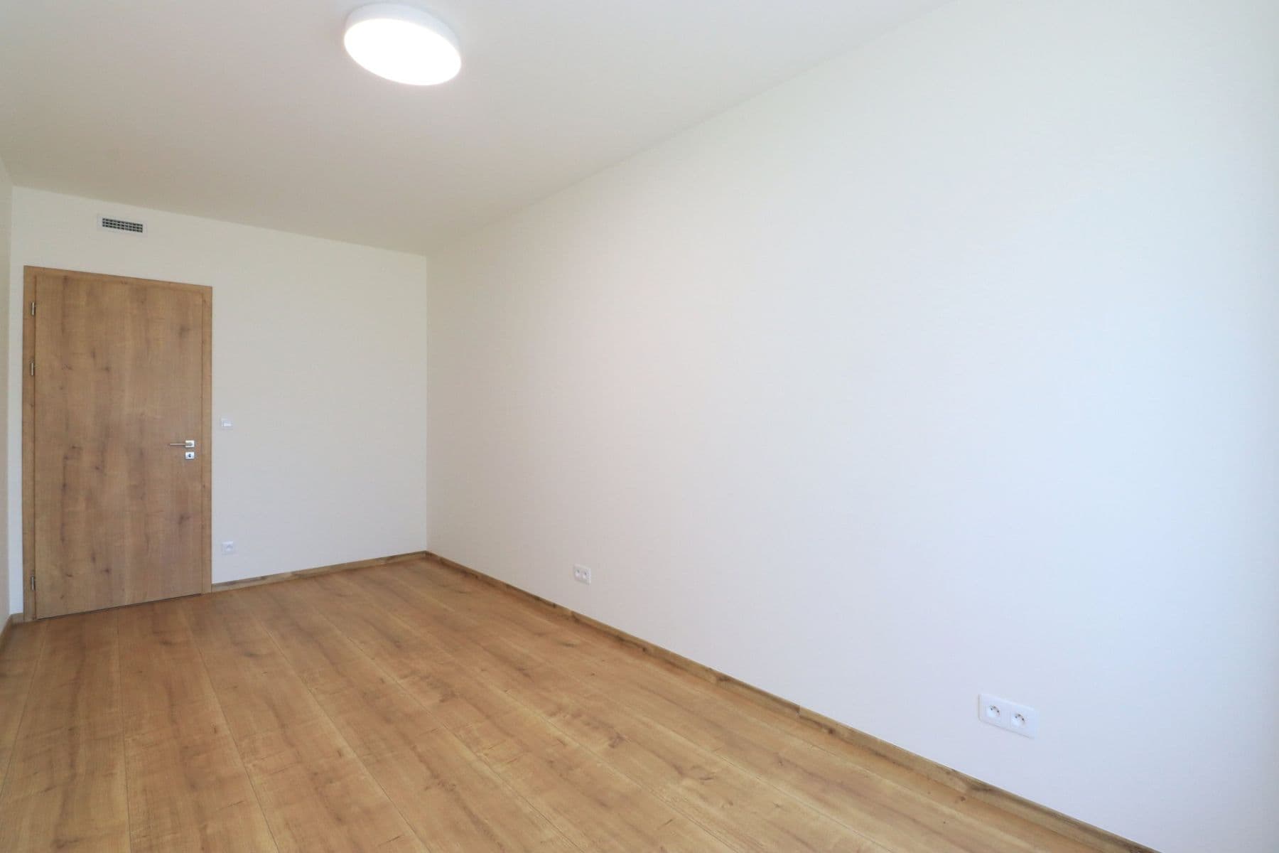 Pronájem bytu 2+kk 56 m², Střídavá, Praha, Praha Pronájem bytu 2+kk 56 m², Střídavá, Praha, Praha